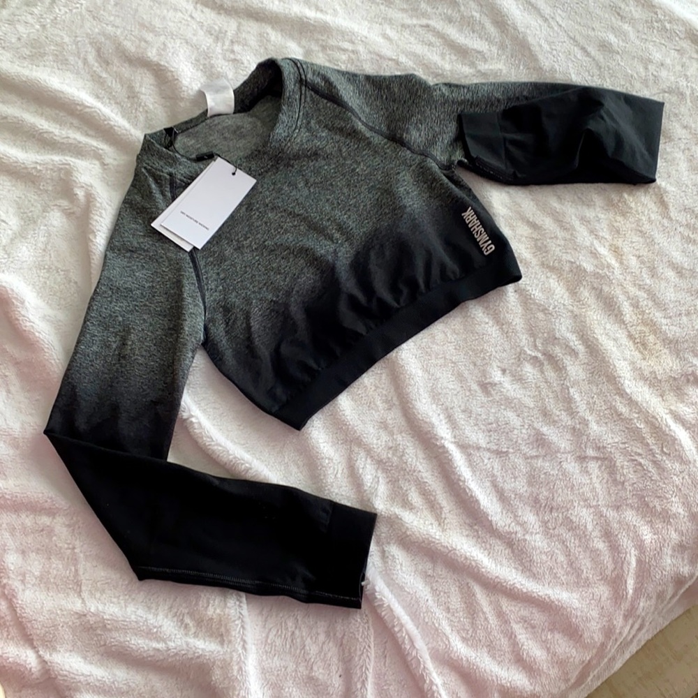 GYMSHARK Ombré Top NEW****